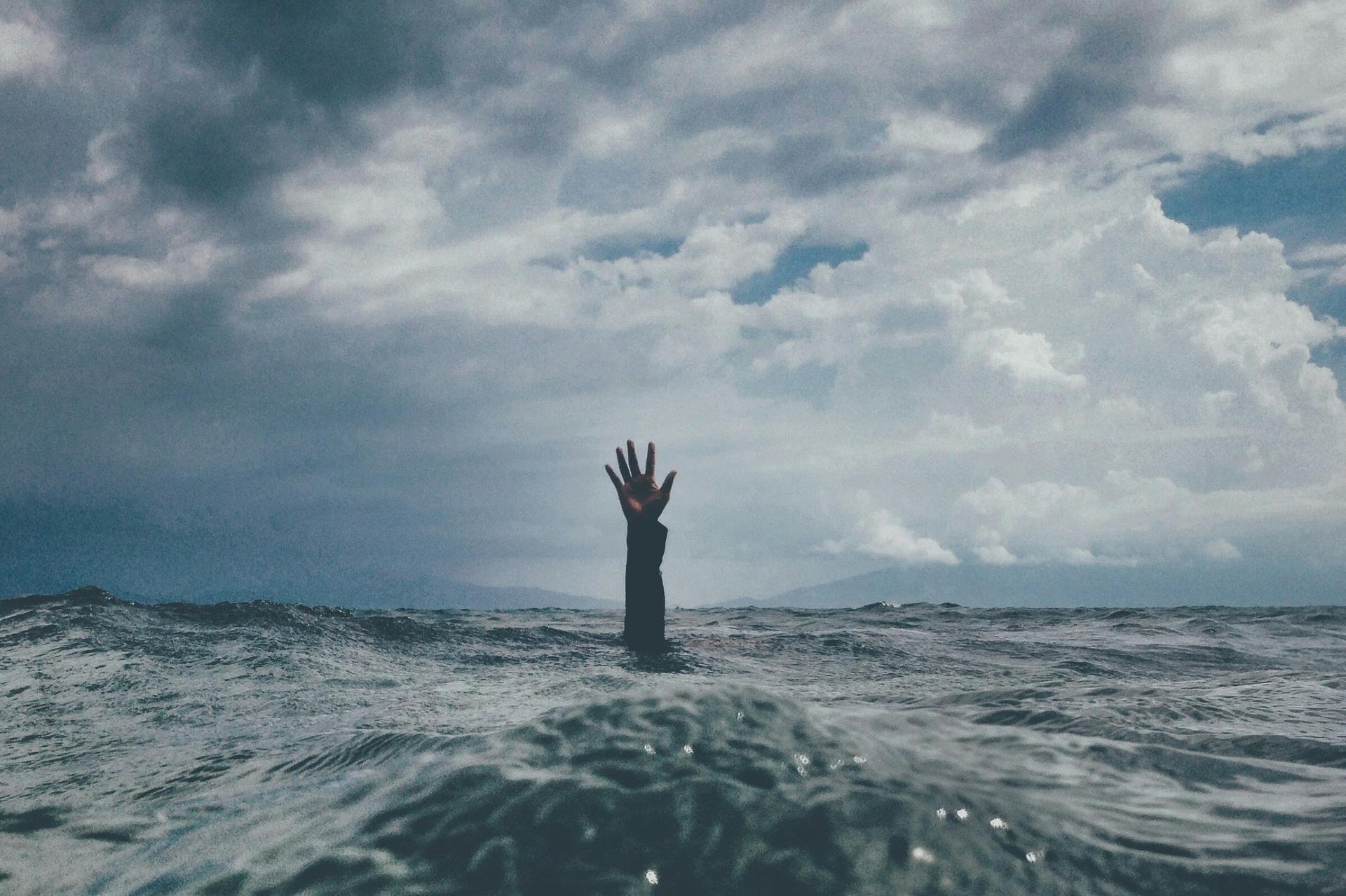 Cover of 5 Signs Your Team is Drowning in DevOps